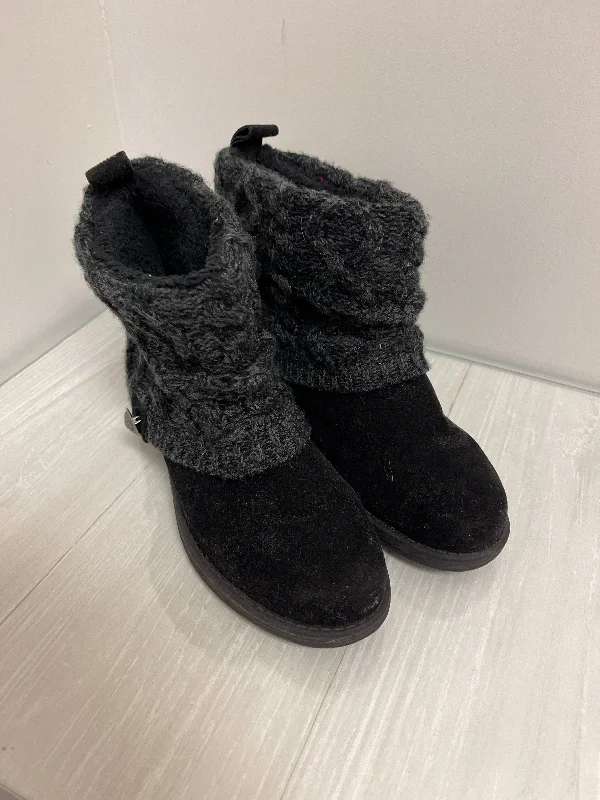 Boots Ankle Flats By Muk Luks In Black, Size: 9 Waterproof Hiking Boot Design  