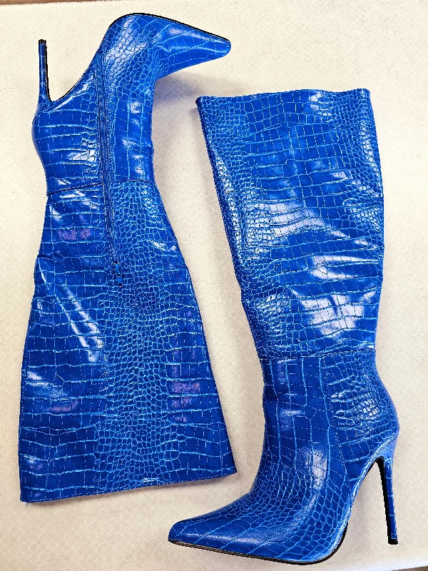 Boots Knee Heels By Pretty Little Thing In Blue, Size: 5 Mod Oxford Design  