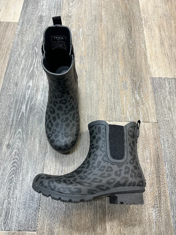 Boots Rain By Roma In Animal Print, Size: 6 Suede Desert Boot 