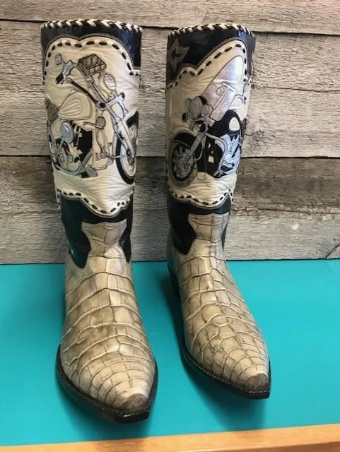 Center Belly Cut Alligator Light Grey Harley Inlay Tres Outlaws "Got Gator Collection" 4021 Tassel Driving Shoe Look 
