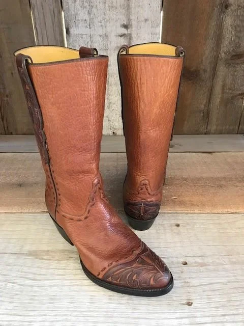 Peanut Buffalo Hand Tooled Tres Outlaws Men's Classic Boot 3479@ Embroidered Cowboy Boot Design Peanut Buffalo Hand Tooled Tres Outlaws Men's Classic Boot 3479@ Embroidered Cowboy Boot Design
