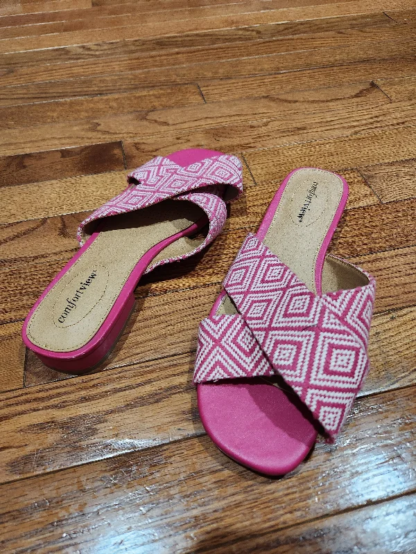 Sandals Low By Comfortview  Size: 9.5 Open - Lacing Derby Look  